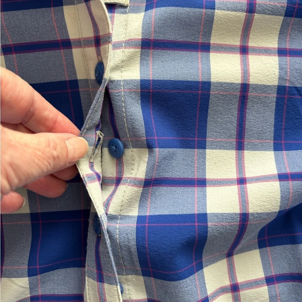 Duluth Trading Co Women’s size M activewear fishing hiking blouse. Prelo… - Picture 12 of 13